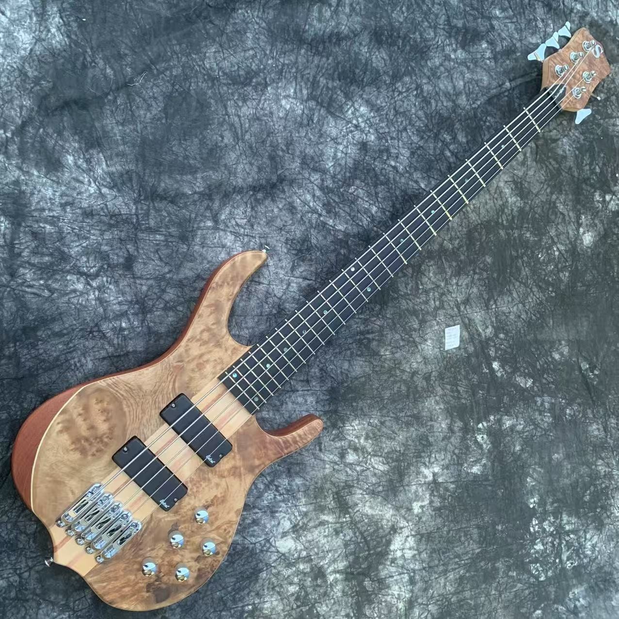 5 String Electric Bass Natural Burl Maple Top Active Pickups Chrome Bridge
