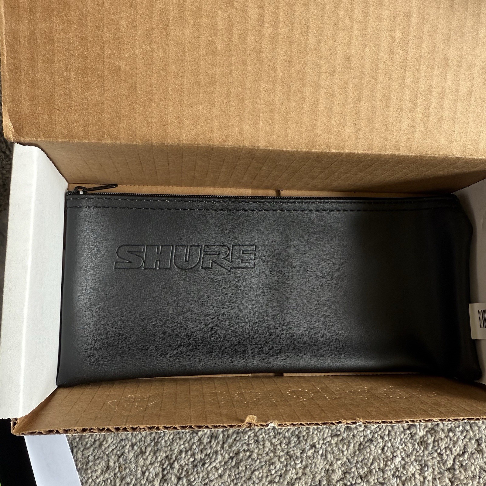 Shure SM57-LC Cardioid Wired Dynamic Instrument Microphone