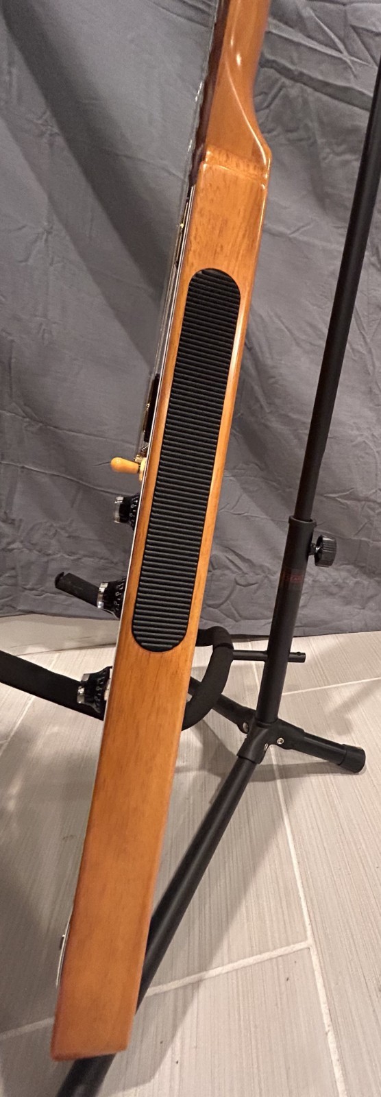 Epiphone Inspired by Gibson Custom 1958 Korina Flying V Aged Natural – 2024