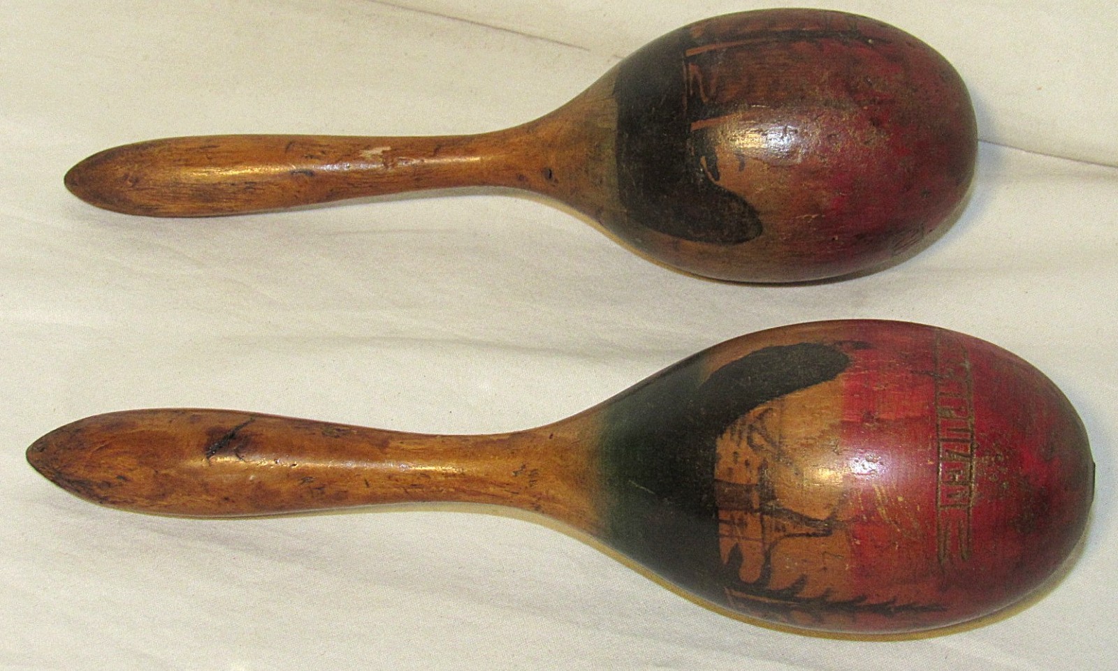 Hand Painted 9 ” Numa Wooden Maracas Pair Acapulco Mexico ‘Forest Creek Gems’