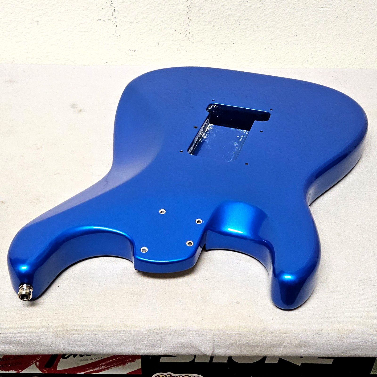 2024 Fender American Ultra II Strat Alder Body Noble Blue – USA Stratocaster