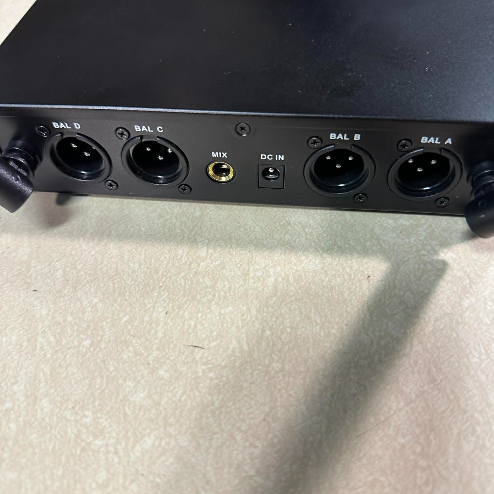 Melonare Quad Channel Wireless Microphone System Model MWM-41 Tested