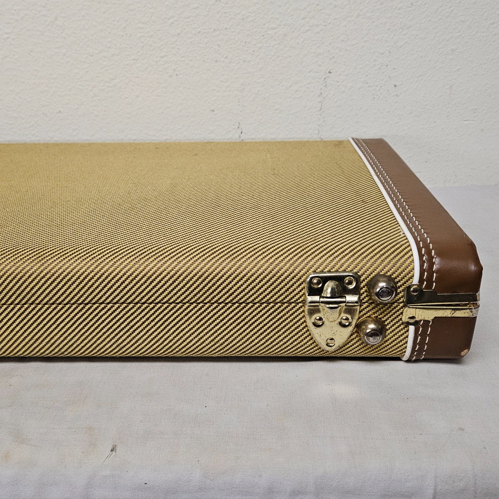 2013 Fender G&G American Vintage 52 Tele Tweed Hardshell Case – USA Guitar