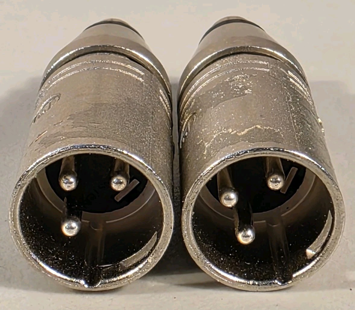 (2) Two Genuine NEUTRIK NA2MPMF – 3 Pin XLR Male to RCA Female Phono Adapter
