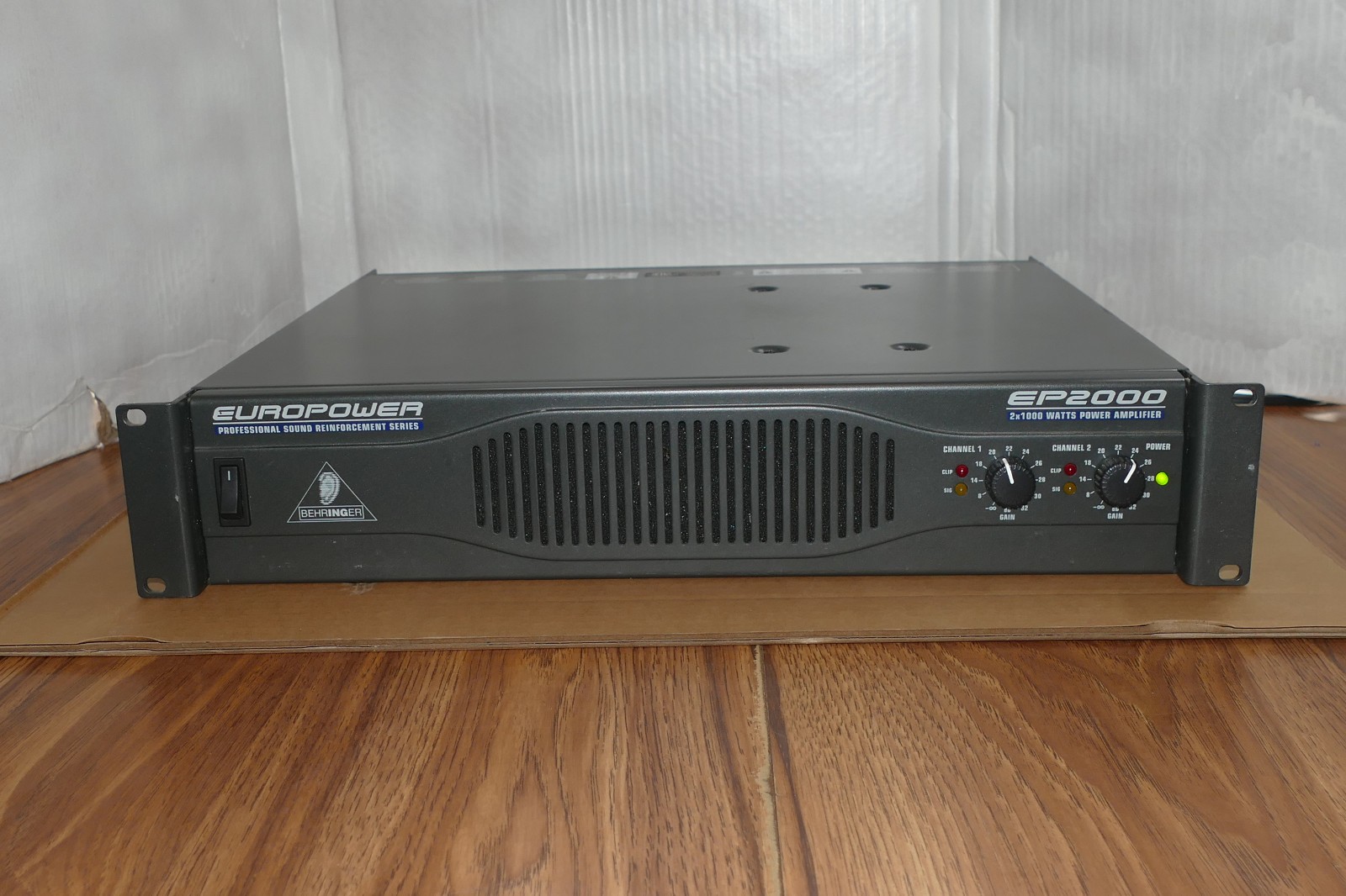 Behringer Europower EP2000 Power Amplifier – As Is Parts or Repair – READ