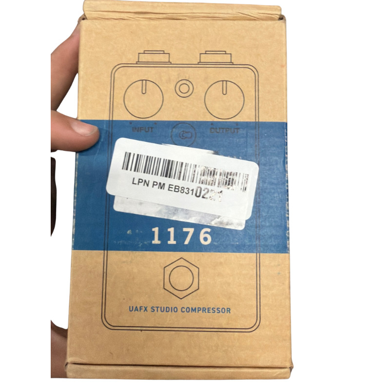 Universal Audio UAFX 1176 Studio Compressor Guitar Effects Pedal