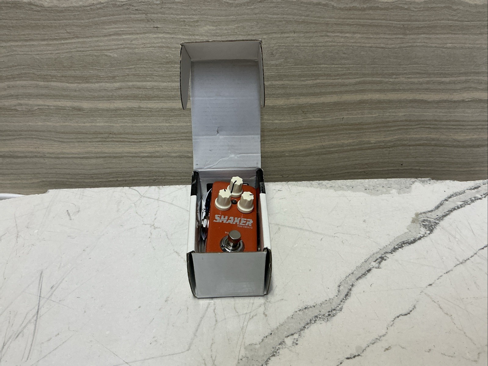 TC Electronic SHAKER MINI Vibrato Guitar Effects pedal
