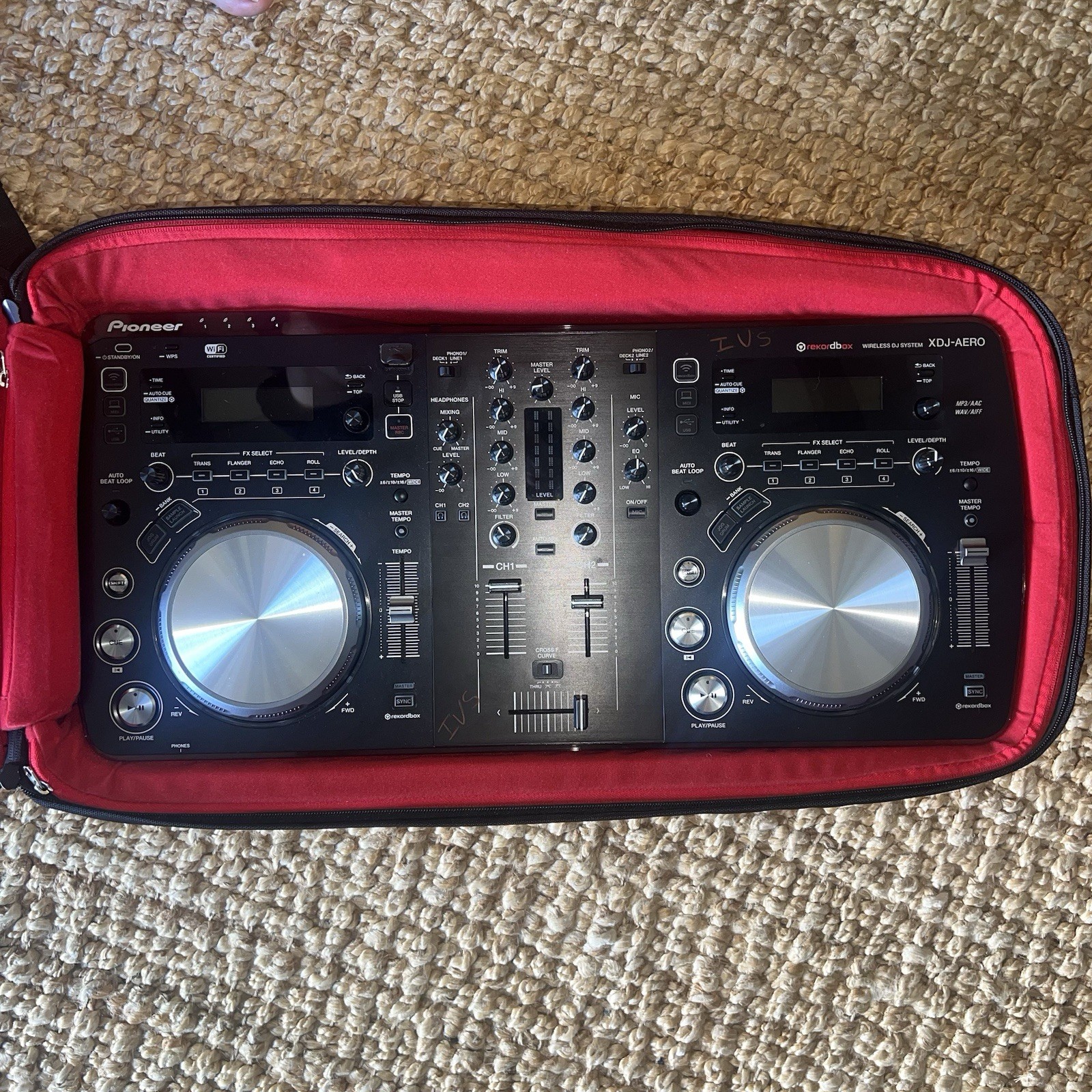 Pioneer XDJ-AERO Black Wireless All-In-One DJ System Rekordbox USB Controller