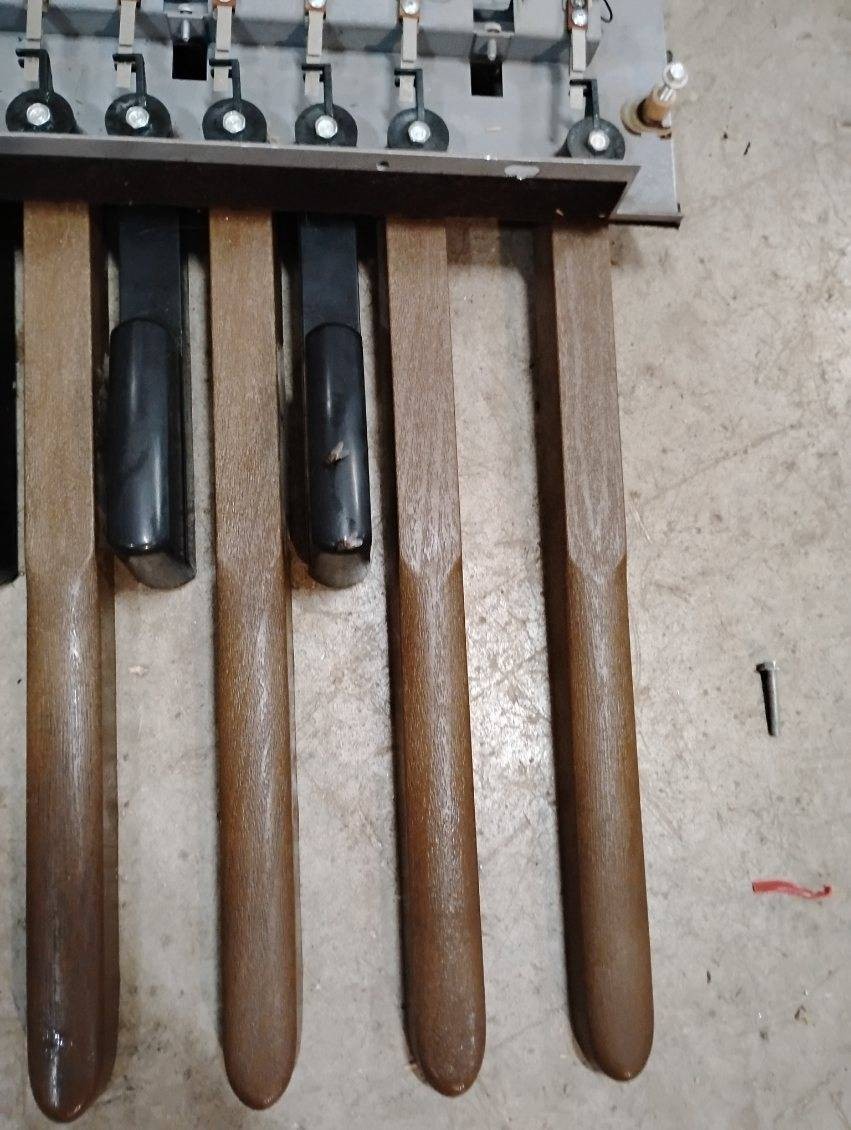 Vintage Organ 13 Note Bass Pedal Assembly MAKE OFFER!