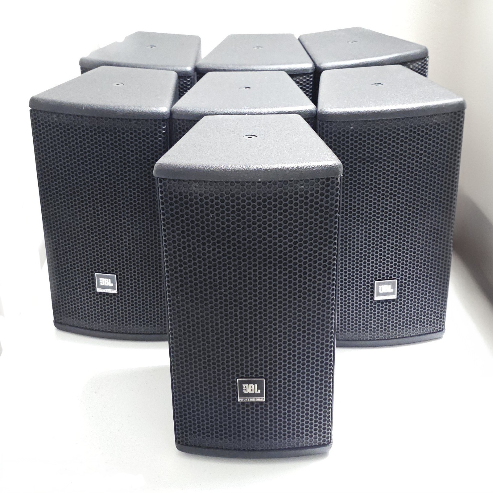 JBL Professional – AC16 – 6.5-inch 2-way Speaker