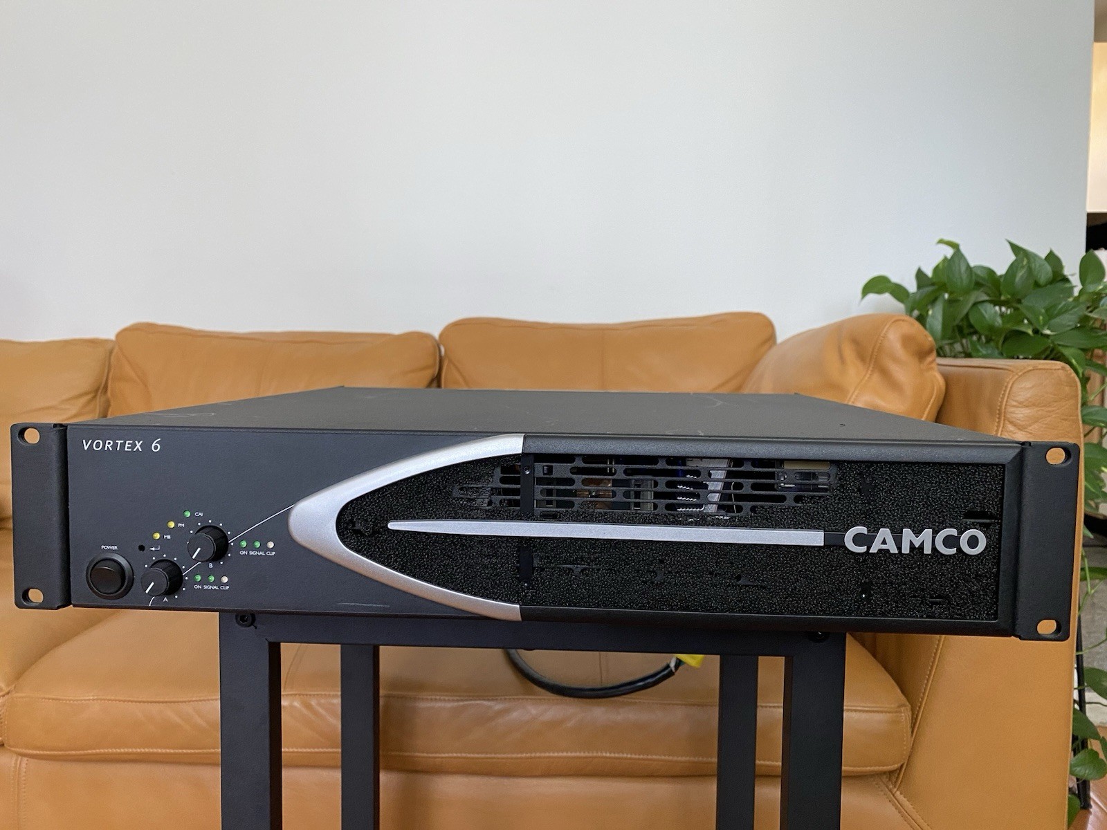 CAMCO Vortex 6 Rack Mountable Power Amplifier