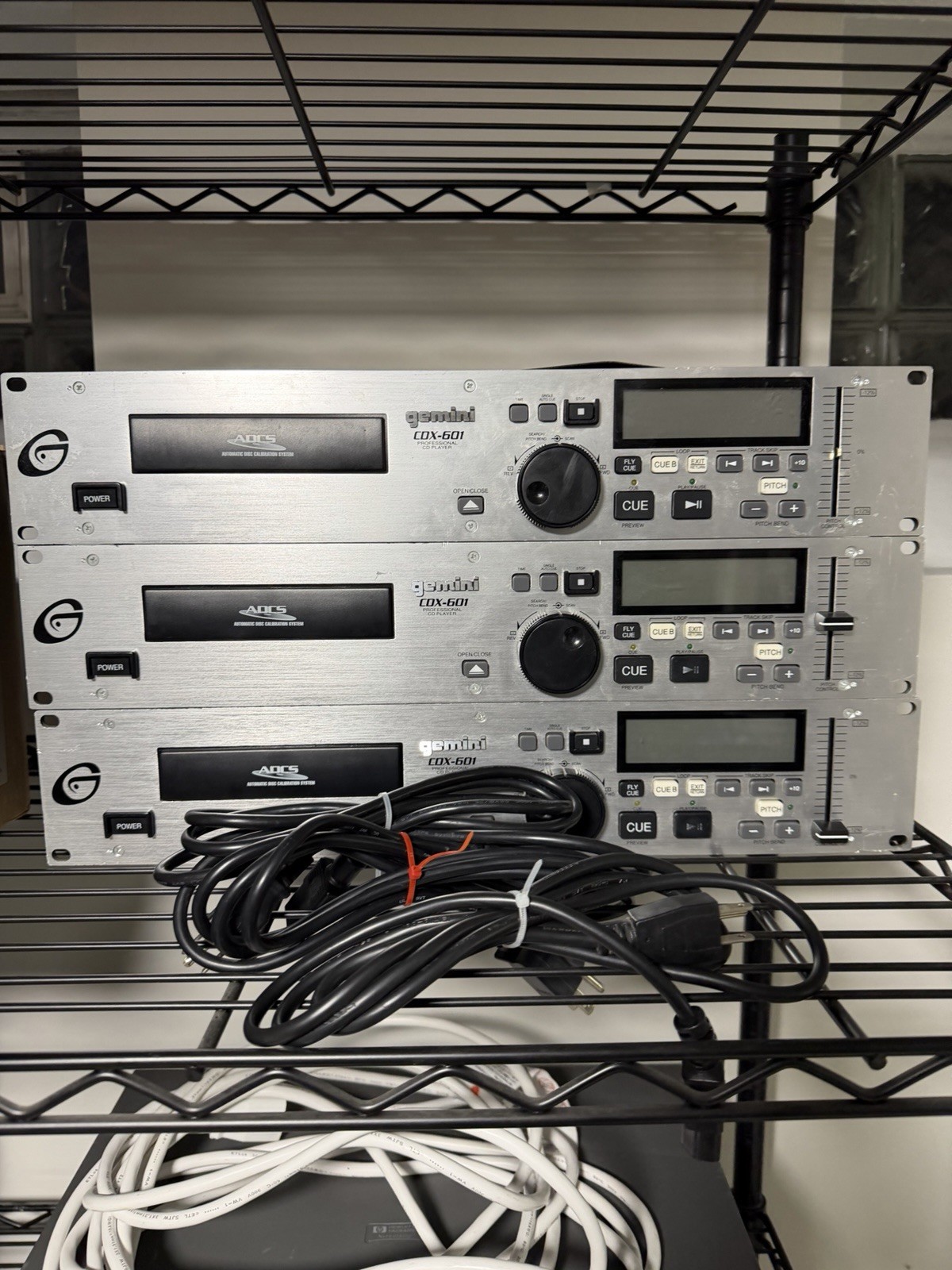 (lot Of 3) Gemini CDX-601 Professional Rack Mount CD Player DJ Equipment
