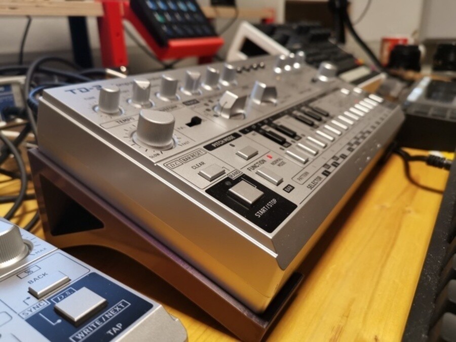 Convenient Angled Stand for Behringer TD-3 Premium Synthesizer