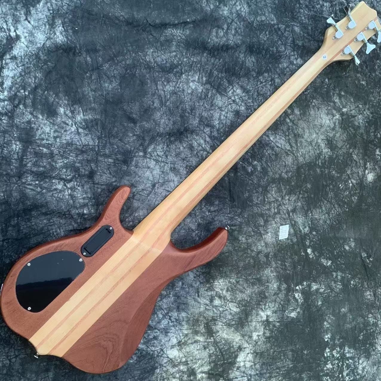 5 String Electric Bass Natural Burl Maple Top Active Pickups Chrome Bridge