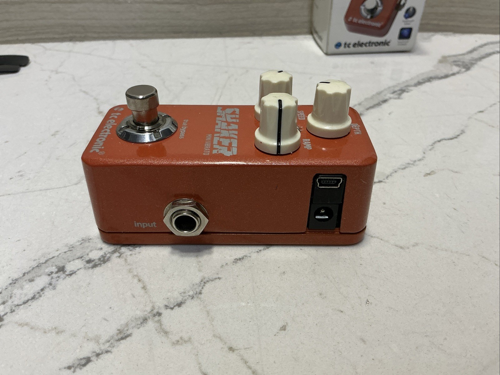 TC Electronic SHAKER MINI Vibrato Guitar Effects pedal