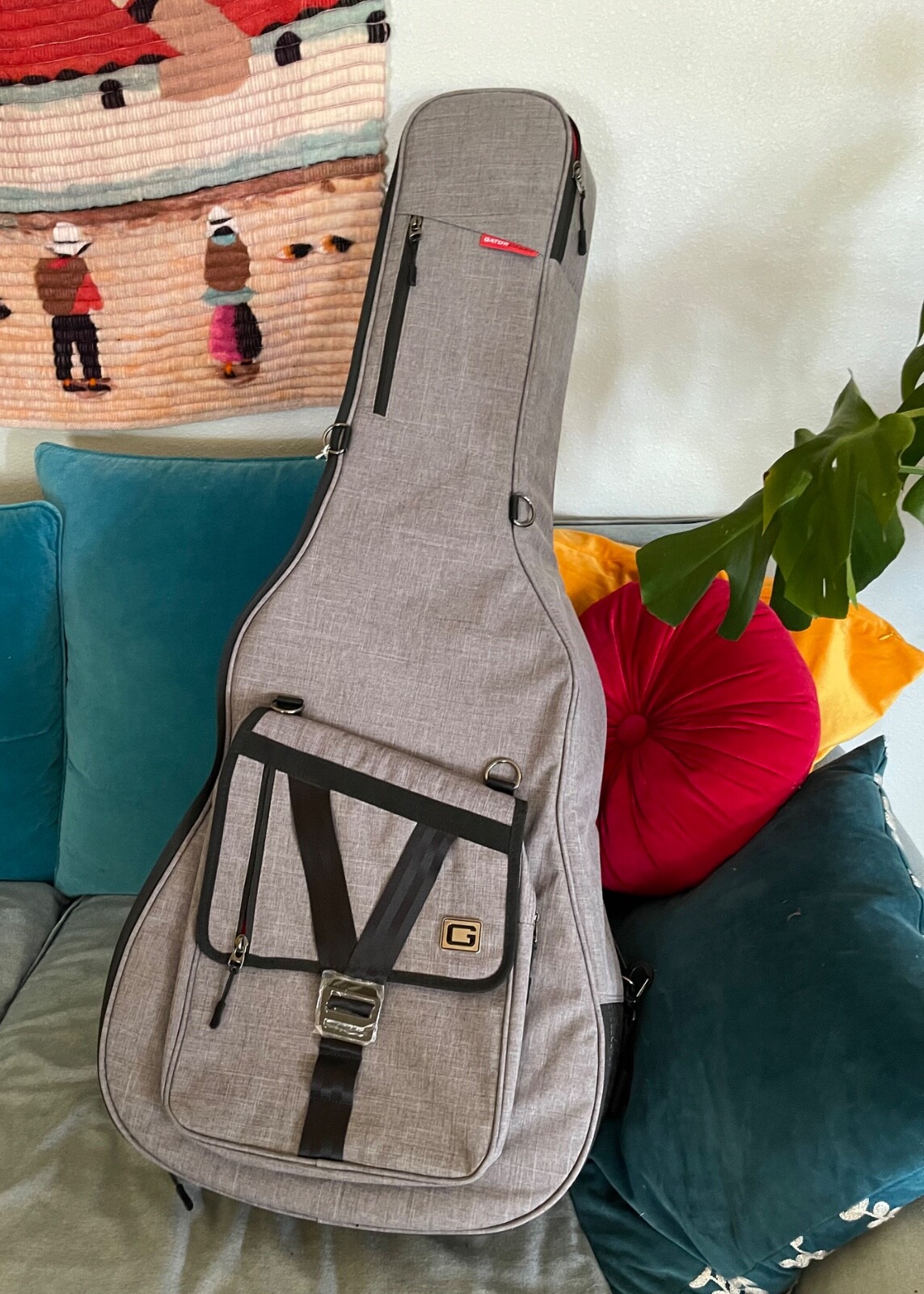 Gator Cases GT-ACOUSTIC-GRY Transit Acoustic Guitar Bag – Light Grey – Open Box