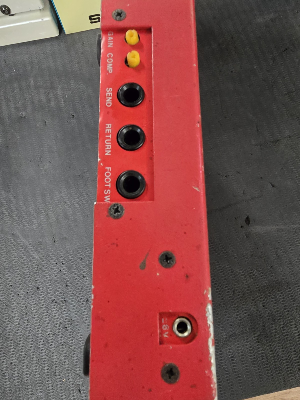 Nobels Sound Studio 1 Music Service Guitar Preamp/Multi-Effects Unit Red