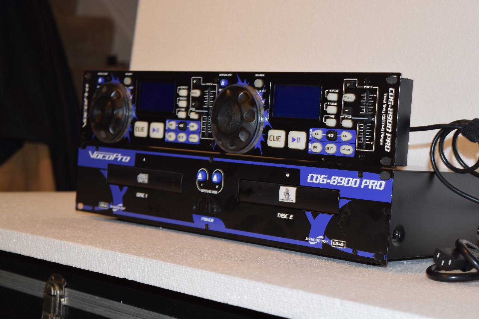 VocoPro CDG-8900 Pro – Rack-mounted dual CD/CD+G player