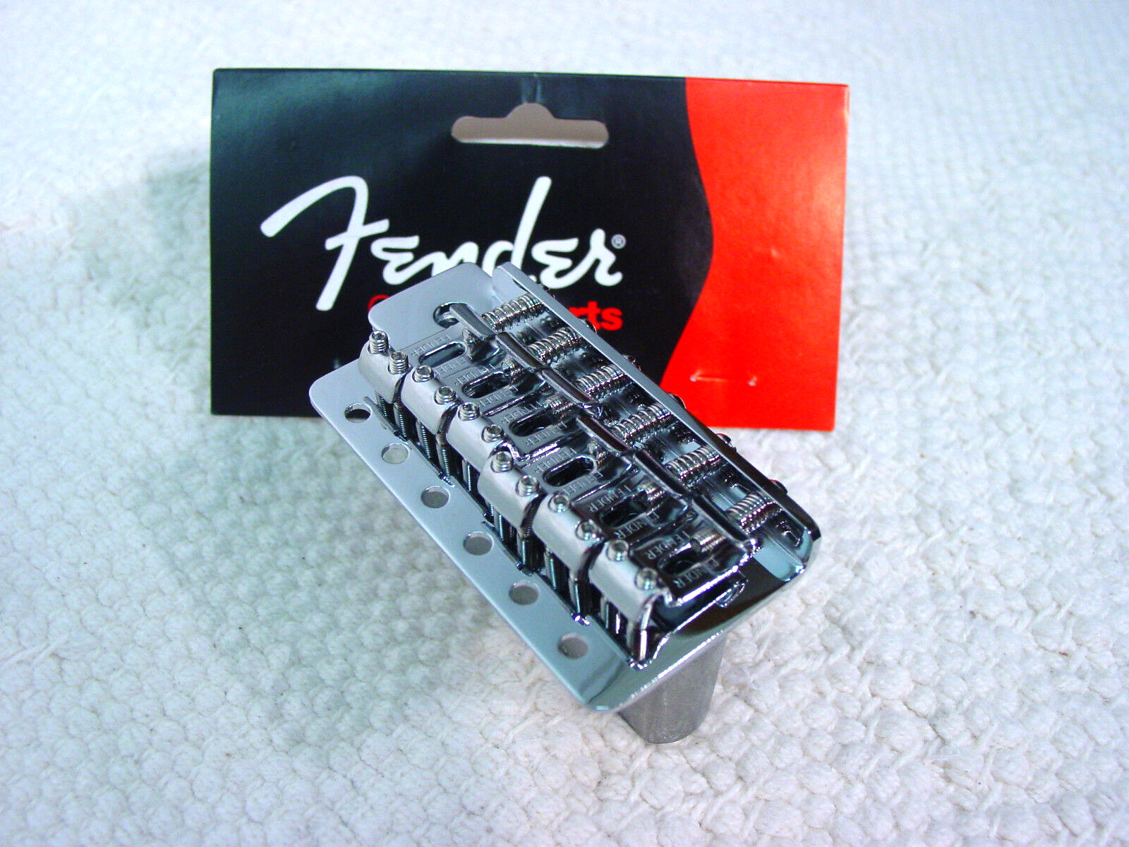 GENUINE FENDER STD TREMOLO STRAT BRIDGE ASSEMBLY REPLACEMENT STRATOCASTER ~ NEW