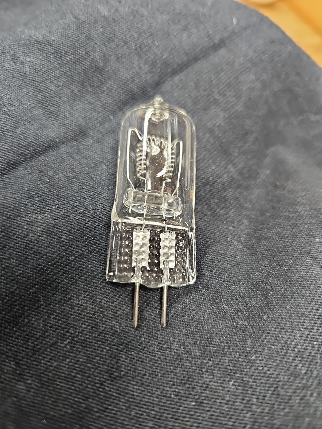 M & Y Lighting Halogen Lamp 120V 300W Stage Studio DJ Lamps