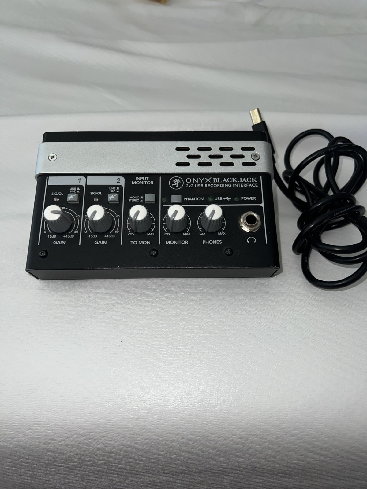Mackie Onyx Blackjack USB Audio Interface 2×2 24-BIT/48KHZ