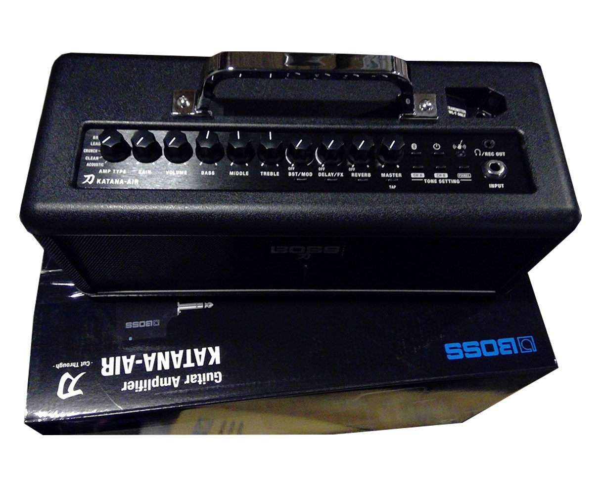 Boss Katana-Air Wireless Portable Battery-Powered Guitar Amplifier – Open Box